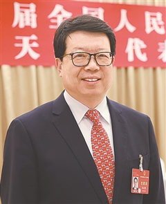 中国铁塔集团董事长图片